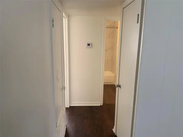 1918 Hearthstone DR #202, Austin, TX 78757