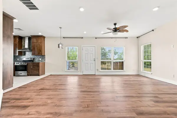 600 Highland Ranch WAY, Dale, TX 78616