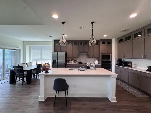 545 Elm Green ST, Hutto, TX 78634