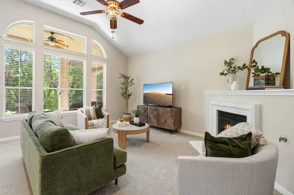 511 Mandarin Flyway, Cedar Park, TX 78613