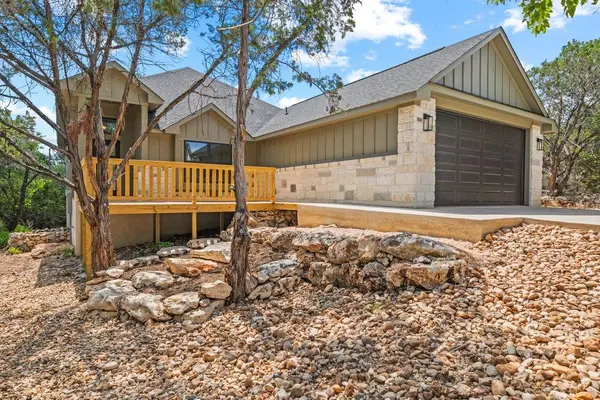 98 Whispering Valley DR, Wimberley, TX 78676