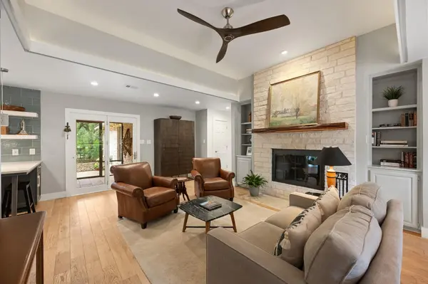 205 Copperleaf RD, Lakeway, TX 78734