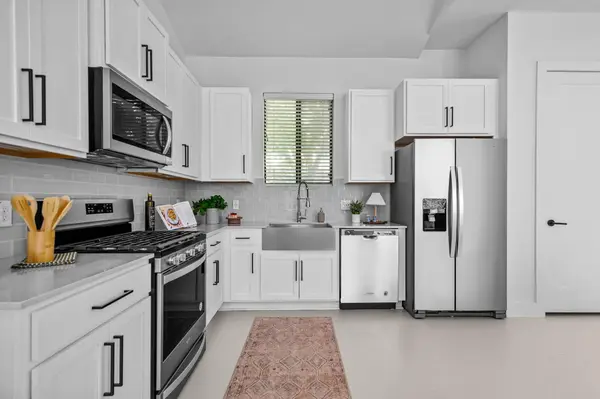 939 E 52nd ST #2, Austin, TX 78751