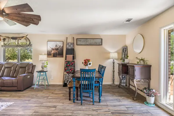 250 Capps Branch LN, Salado, TX 76571