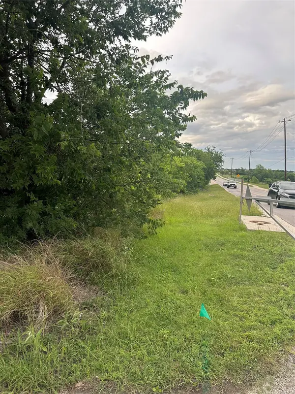 3 Lehman RD, Kyle, TX 78640