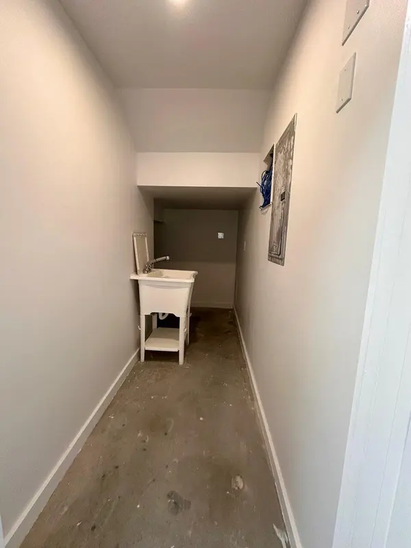 10020 Darden Hill RD #8, Austin, TX 78737
