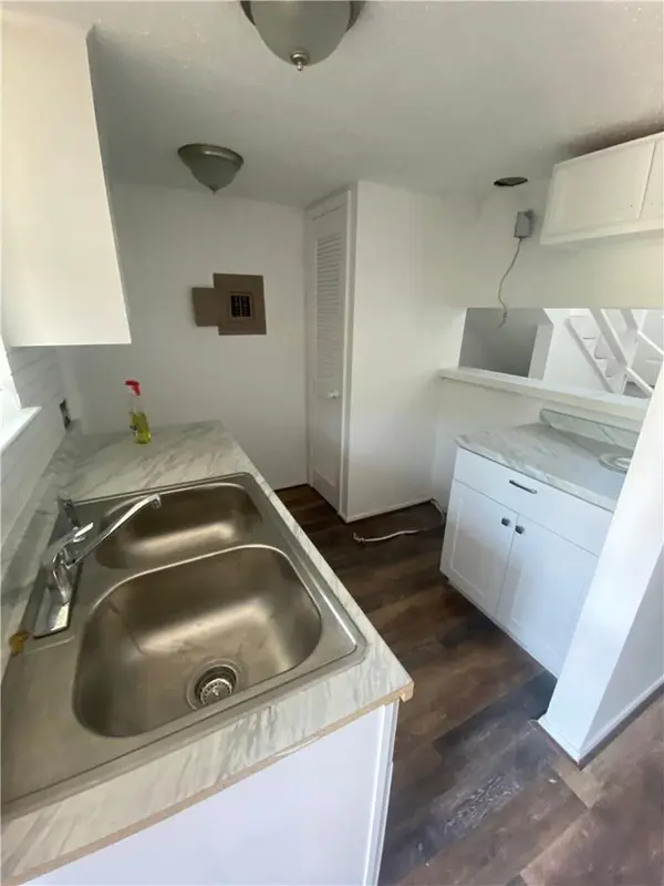 912 W 22nd 1/2 ST #G, Austin, TX 78705