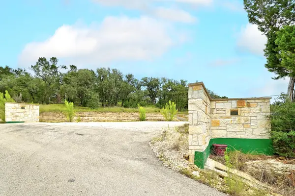 1026 Timmeron TRL, Wimberley, TX 78676