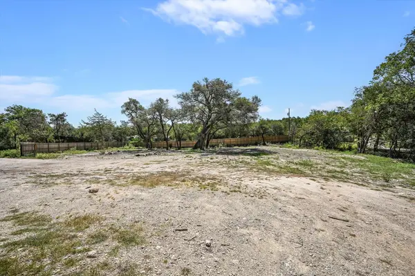 8106 Pitter Pat LN, Austin, TX 78736