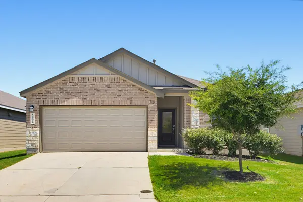 5904 Geronimo WAY, Seguin, TX 78155