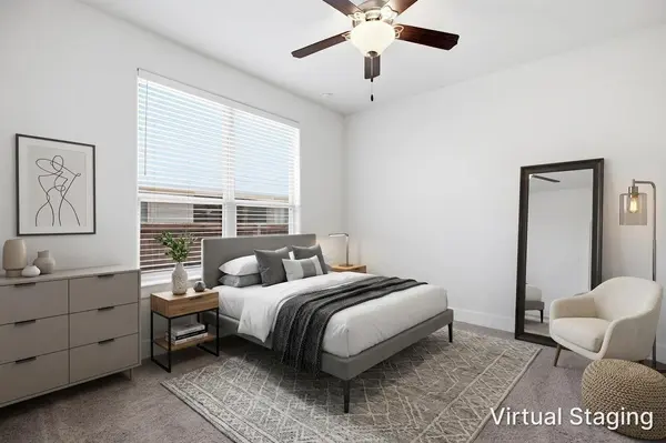 454 Parkline DR #33B, Georgetown, TX 78626
