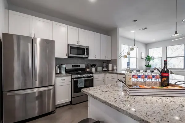 4702 Leslie Ave #A, Austin, TX 78721