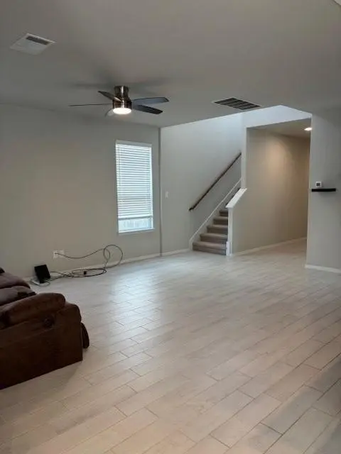 404 Black Opal DR, Jarrell, TX 76537
