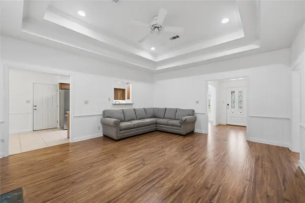 8221 Mountain DR, Salado, TX 76571