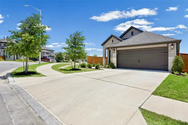 271 Reef Band DR, Kyle, TX 78640