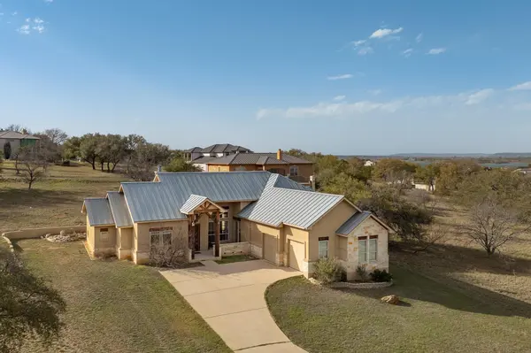 3206 Douglas DR, Horseshoe Bay, TX 78657