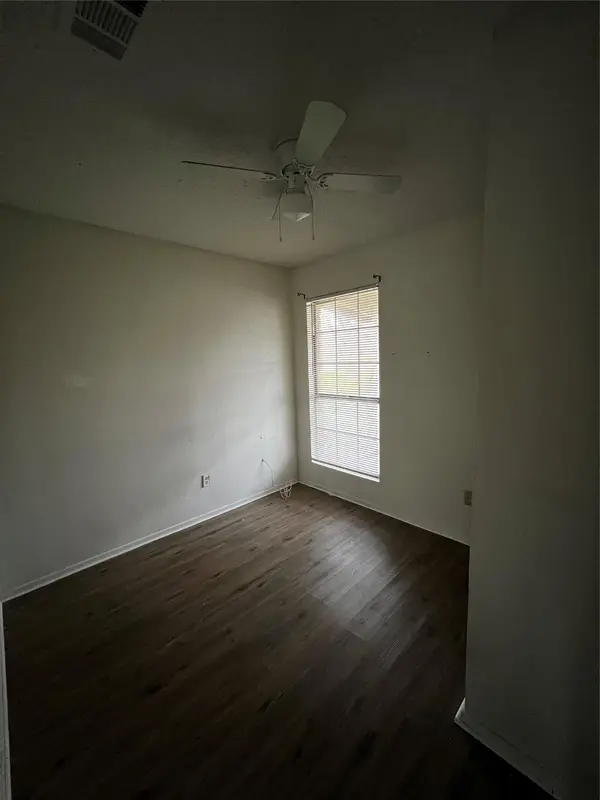 5507 Fence ROW, Austin, TX 78744