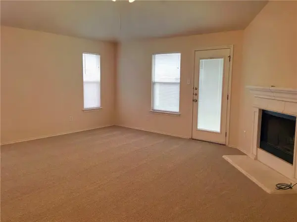 3401 Longhorn TRL, Round Rock, TX 78665