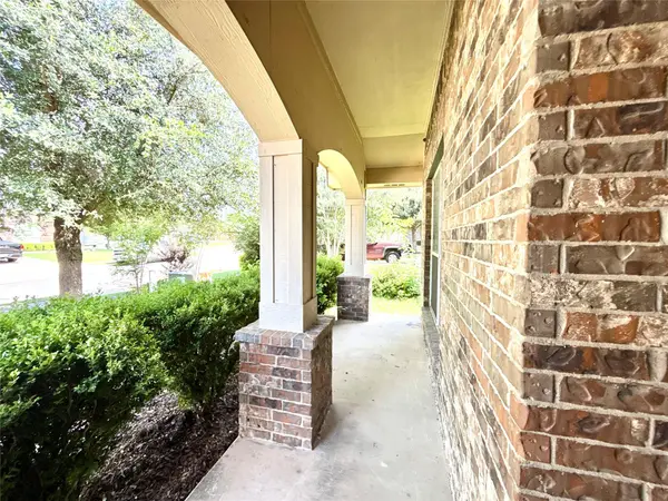 1213 Rainbow Parke DR, Round Rock, TX 78665