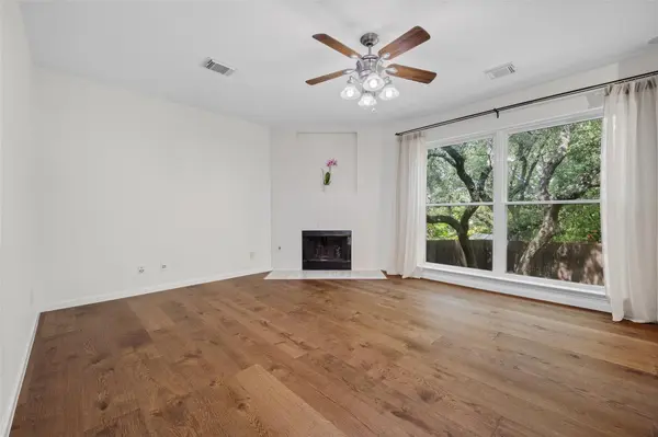 4176 Canyon Glen CIR, Austin, TX 78732