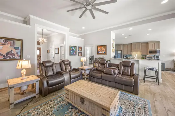 3 Cripple Creek CT, Wimberley, TX 78676