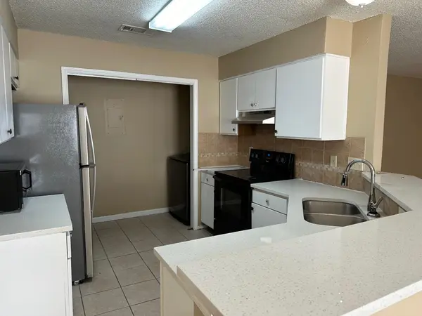 4300 Duval RD #B, Austin, TX 78759