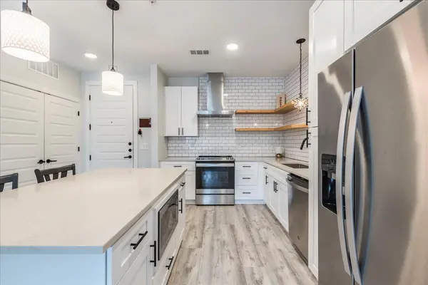 3101 Govalle Ave #220, Austin, TX 78702