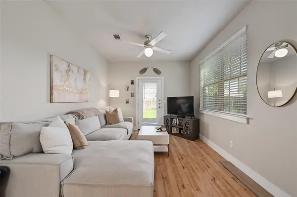 4410 Jester DR #B, Austin, TX 78745