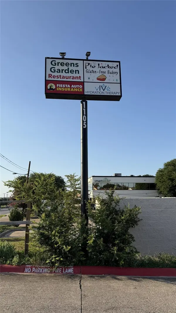 1105 S Mays ST, Round Rock, TX 78664
