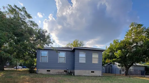 1028 Ellingson LN, Austin, TX 78751