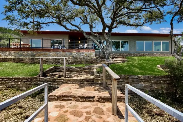 517 WATERWAY LN, Burnet, TX 78611