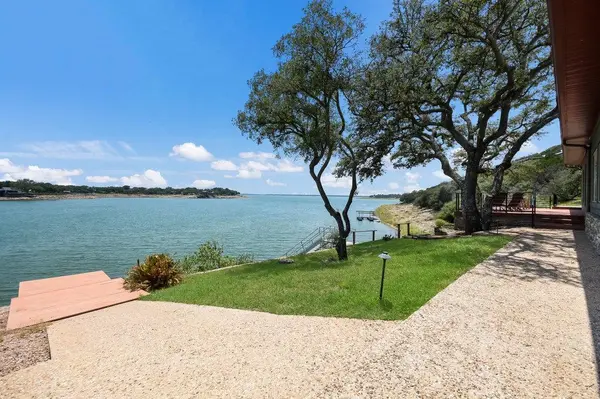 517 WATERWAY LN, Burnet, TX 78611