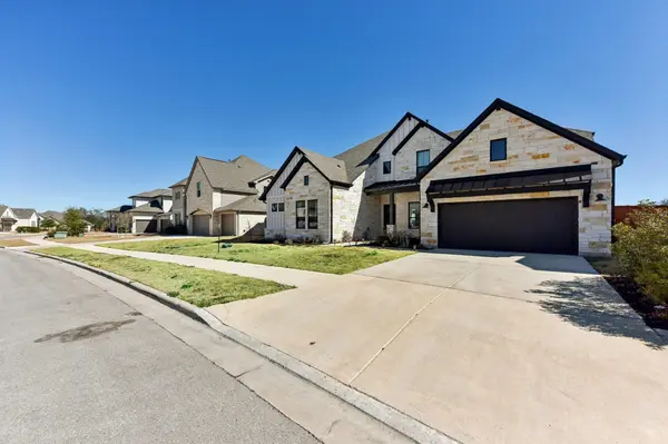 222 Rio Ranchero RD, Georgetown, TX 78628