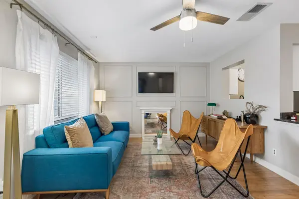 1307 Norwalk LN #203, Austin, TX 78703