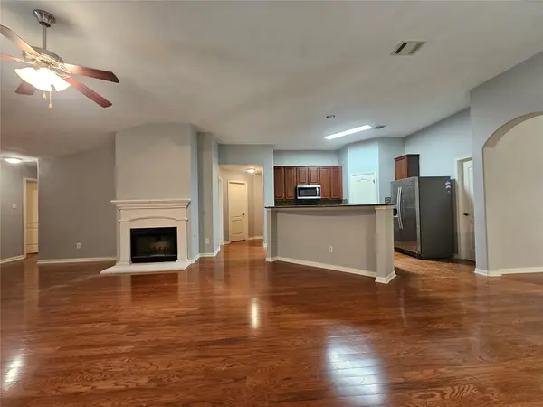 2035 Intrepid DR, Buda, TX 78610