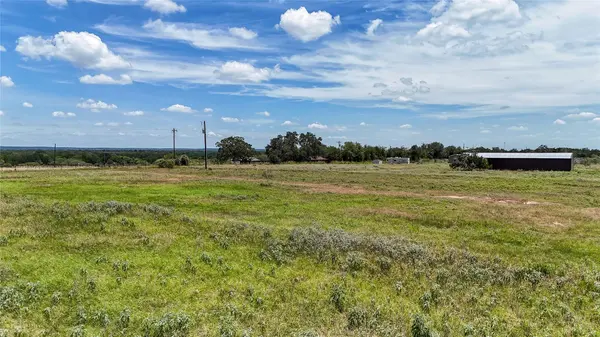 Lot 4 Fox LN, Lockhart, TX 78644
