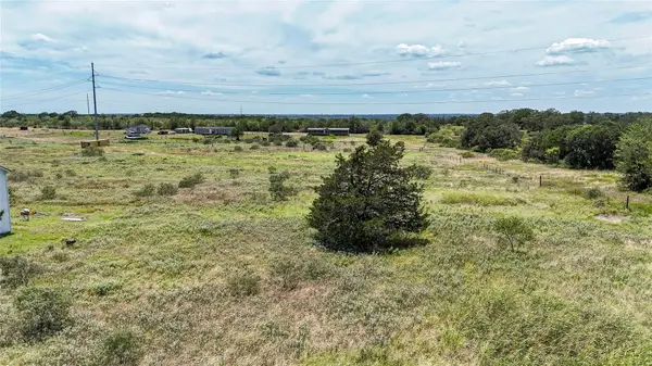 Lot 4 Fox LN, Lockhart, TX 78644
