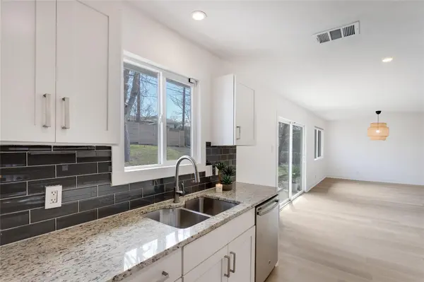 4715 Carsonhill DR, Austin, TX 78723