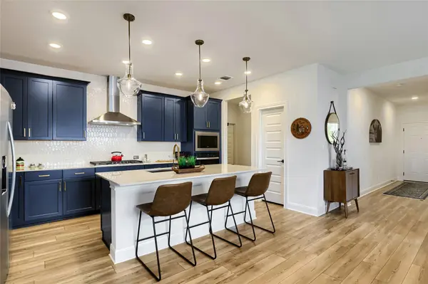 237 Redonda DR, Liberty Hill, TX 78642