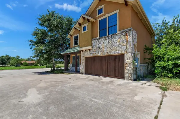 1010 Immanuel Rd Unit 103, Pflugerville, TX 78660
