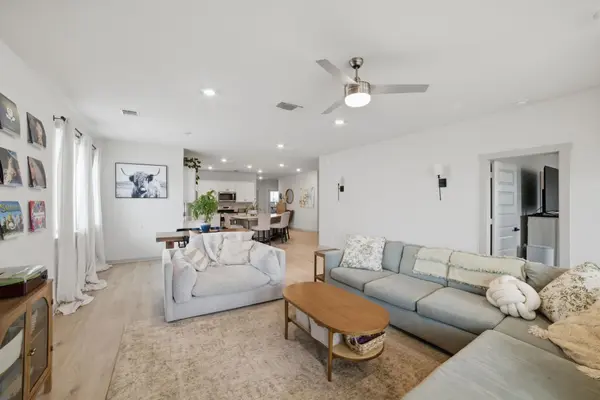 3608 Overlord LN, Austin, TX 78754