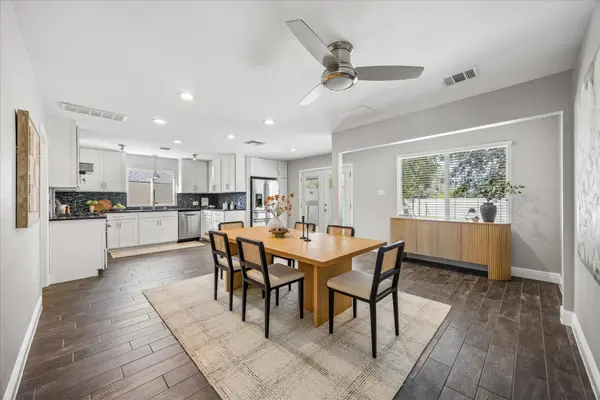 7905 & 7907 Tiffany DR, Austin, TX 78749