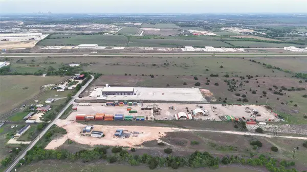 13023 Wright RD, Buda, TX 78610