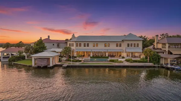 414 Matern CT, Horseshoe Bay, TX 78657