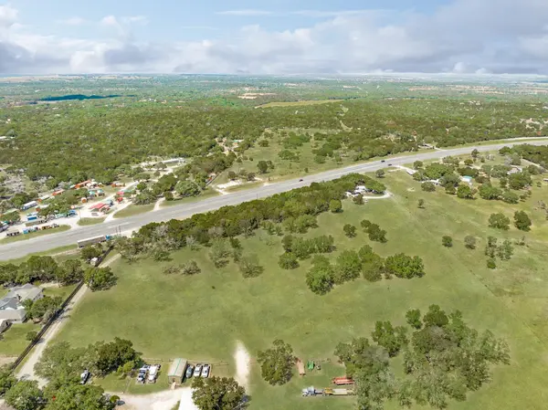 8270 E US Highway 190, Lampasas, TX 76550