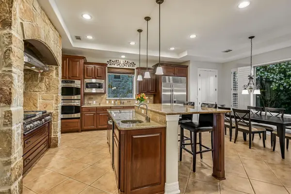 505 Horseback HOLW, Austin, TX 78732