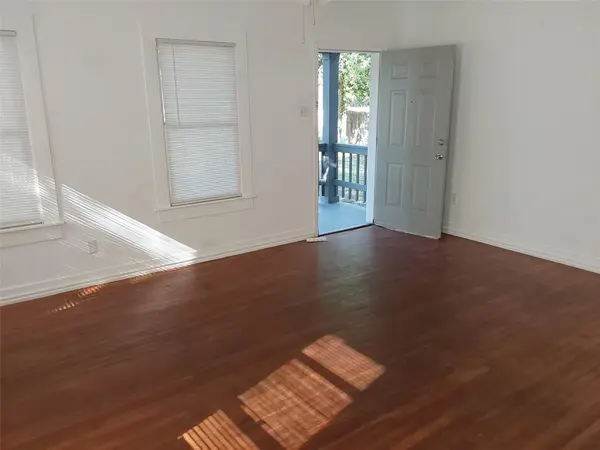 513 San Marcos HWY, Luling, TX 78648