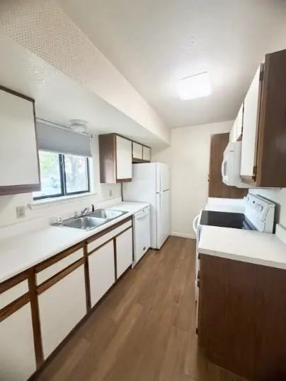728 W San Antonio ST #730 A, Lockhart, TX 78644