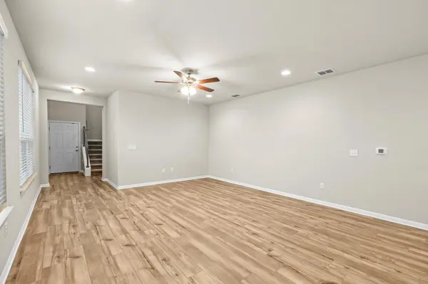 1156 Autumn Heather DR, Austin, TX 78748