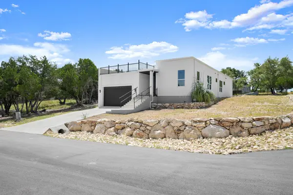 2401 Thurber LN, Lago Vista, TX 78545